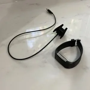 fitbit | Wearables | Black Fitbit Charge 2 With Charger